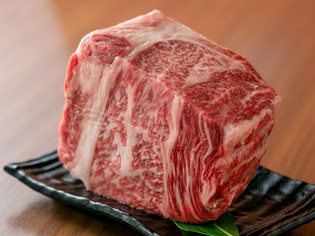 サシの入り方にこだわって選ぶ、ブランド牛の『佐賀牛肉』