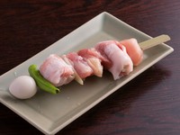 ボリューム満点たっぷりの食べ応えあり『特製うまや串』