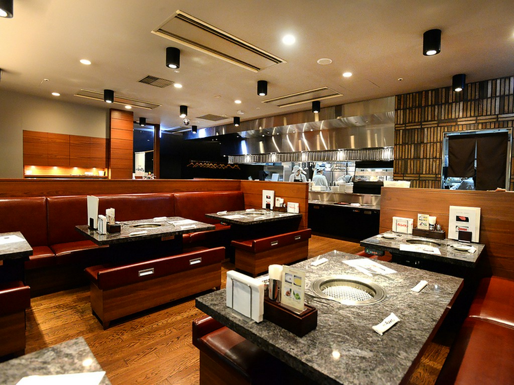 各種宴会にもおすすめできるコースを用意