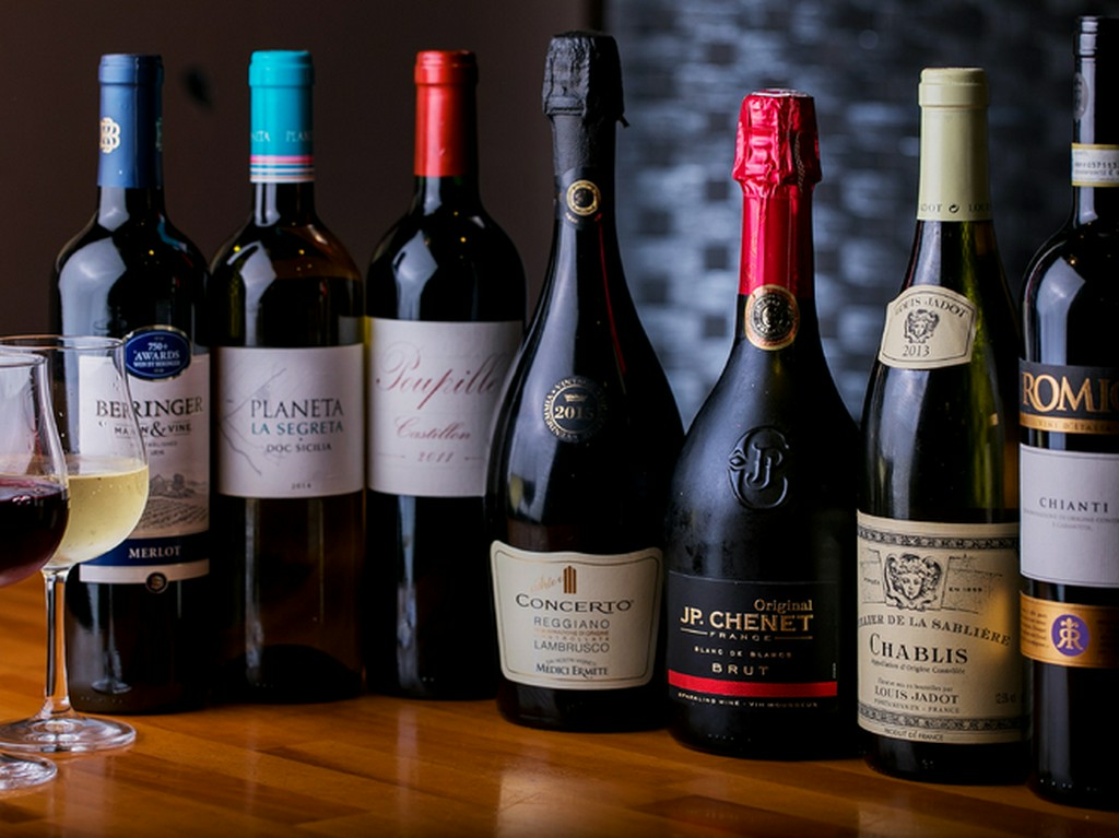 リーズナブルで気軽に楽しめるボトルワイン