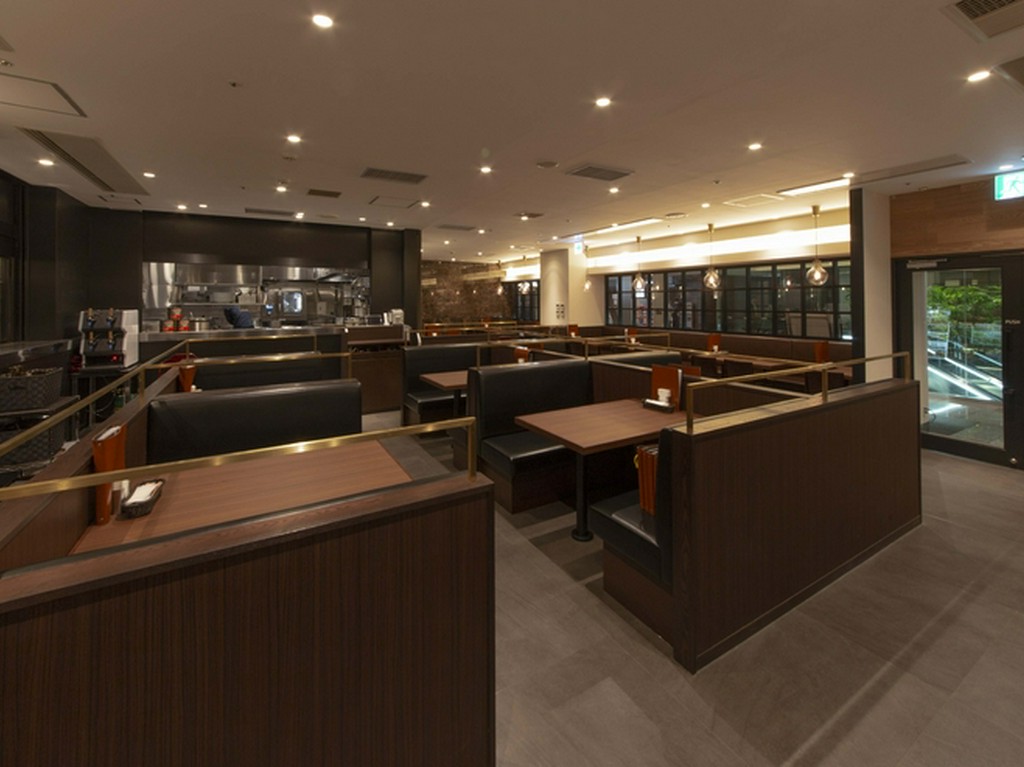 窓際からは外の景色もお楽しみいただけます。