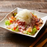 濃厚ドレッシングが決め手のシーザーサラダ！