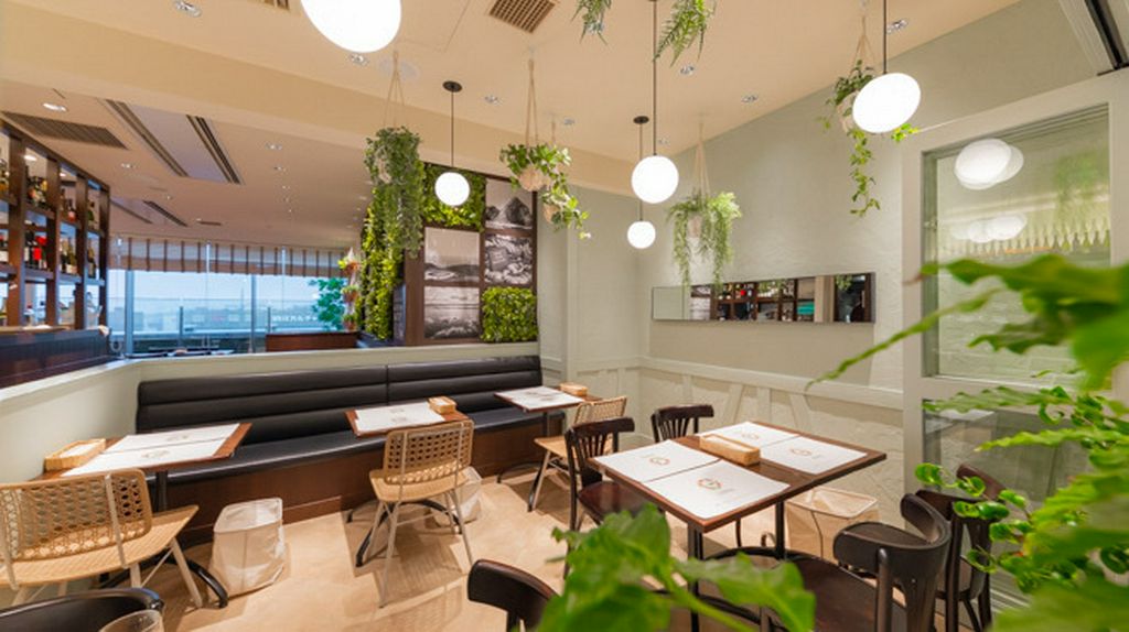 福岡の中心地で、ゆったりと温かいひとときを