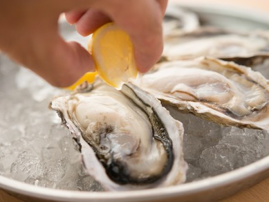 牡蠣の魅力を存分に実感できる『レカイエコンプリートプレート』