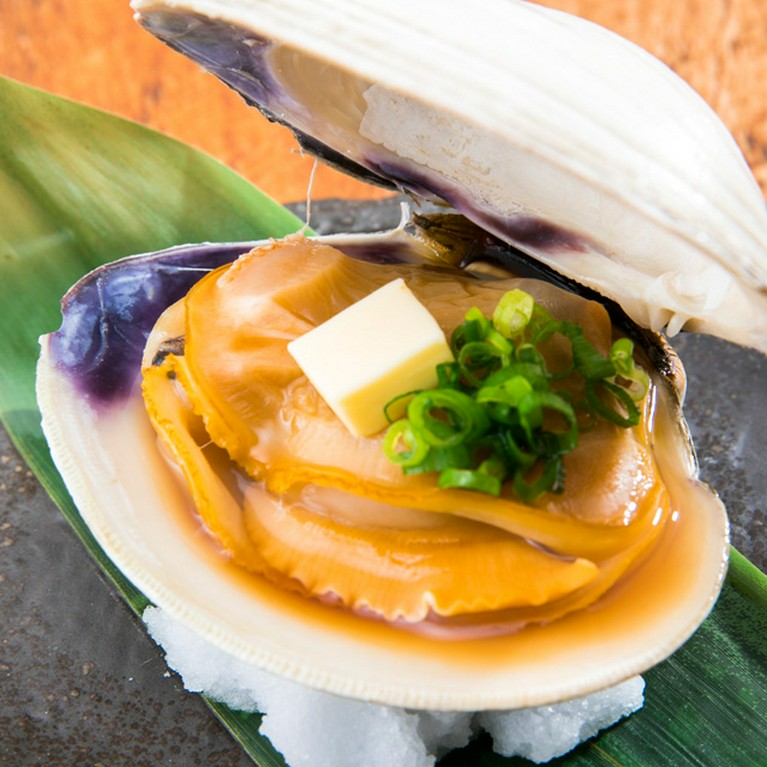 上品な白はまぐりの美味しさを満喫『活！　房州産　白はまぐりの浜焼き』（ホンビノス）