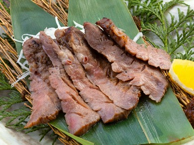 仙台　厚切り牛たん