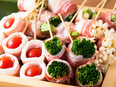 創作料理を味わいながら、とことんガールズトークで盛り上がる