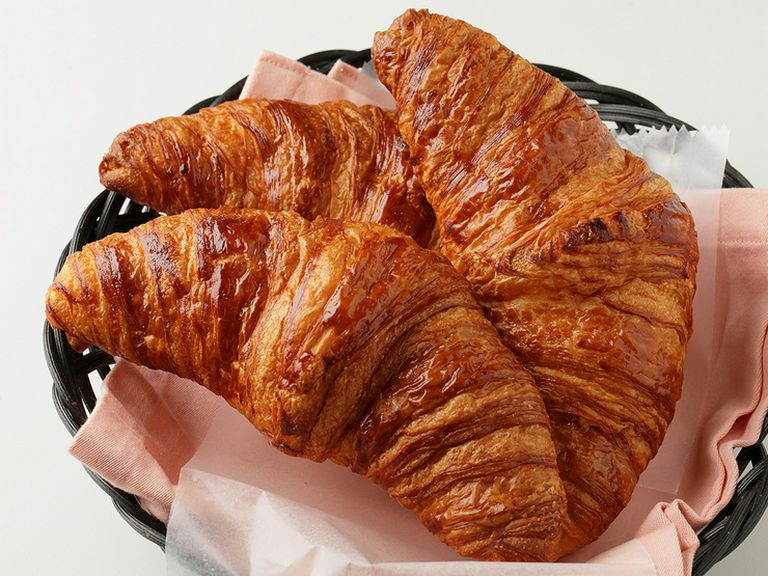 「バター」や「小麦粉」など、素材に向き合ったパン