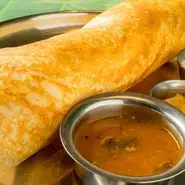 南インドを代表する軽食、豆と米のクレープです。