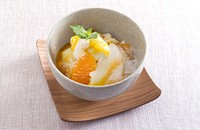 柑橘の爽やかさとはちみつの甘みでさっぱりとした味わいに。