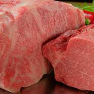 山形県月山の直営牧場で育てられる「福寿館牛」