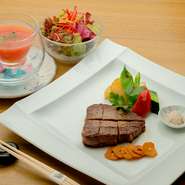 黒毛和牛ステーキ約100g・サラダ・スープ・温野菜・ライス・デザート