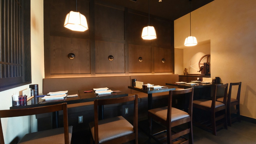 上質な味わいをそのままに、肩肘を張らず楽しめるランチタイム