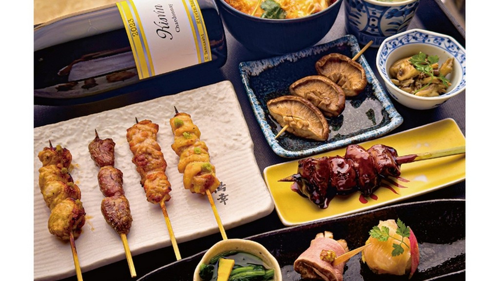 名物白レバー串！お昼の会食、お祝い事等でお楽しみ頂けるワンランク上の焼鳥コース