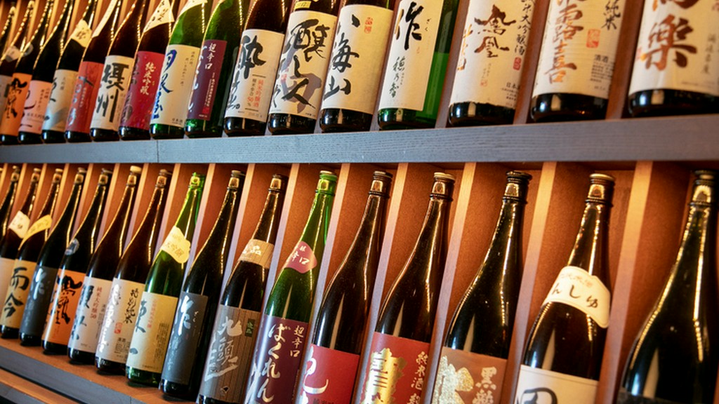 日本全国から取り寄せられる利酒師厳選の日本酒