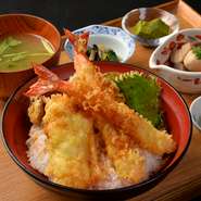 炉端の佐藤の天丼