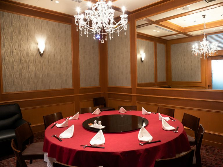 上海料理をベースとした、高級中国料理を味わう会食が叶う