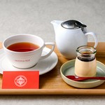 [副菜3種]＋[十六穀米]＋[豚汁]＋[グリーンジュース]＋[土鍋おぼろ豆ふ or 野菜せいろ蒸し]