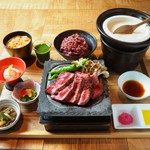 [副菜3種]＋[十八穀米]＋[豚汁]＋[グリーンジュース]＋[土鍋おぼろ豆ふ or 野菜せいろ蒸し]