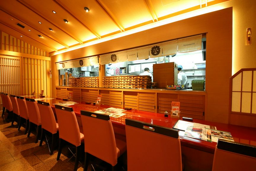 カウンター席があるので、1人でも利用しやすい