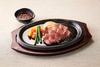 ＜コンビA＞極あら挽きハンバーグ＆エビフライ（ごはん＋赤だしセット）：2360円

＜コンビB＞極あら挽きハンバーグ＆ステーキ（ごはん＋赤だしセット）：3980円

