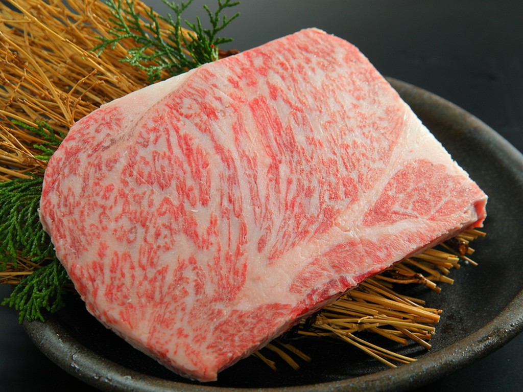 希少性の高い部位はもちろん、定番部位から高級部位まで