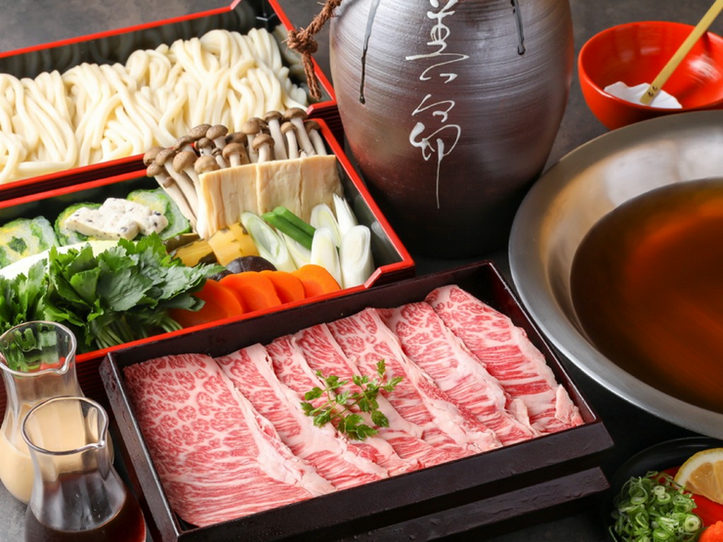 老若男女問わず楽しめる鍋料理は、家族の団らんに最適