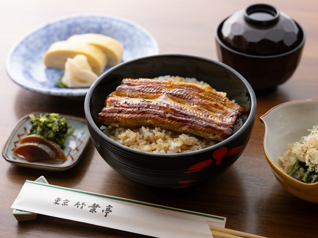 上質な和みの空間でゆったり過ごせる鰻専門店