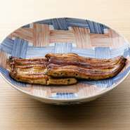 普通サイズ一匹の蒲焼です。