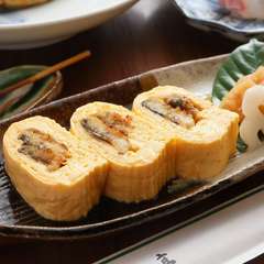 鰻の風味と卵の優しい味わいが広がる『うまき』