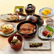 ※写真はお造り付きです。
※内容は仕入れ状況により一部変更する場合がございます。予めご了承くださいませ。 
※特定原材料　小麦・卵を含みます。