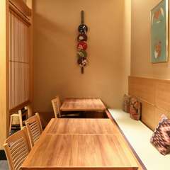 静かで落ち着いた雰囲気の中、和みの接待が叶う