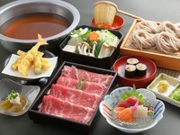 国産牛肉とおそばのしゃぶしゃぶに加え、そば寿司や上お造りも楽しめる豪華なコースとなっております。