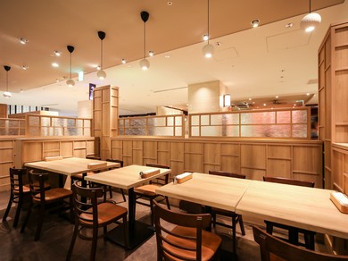 家族との食事に　リラックスしながら過ごせる店