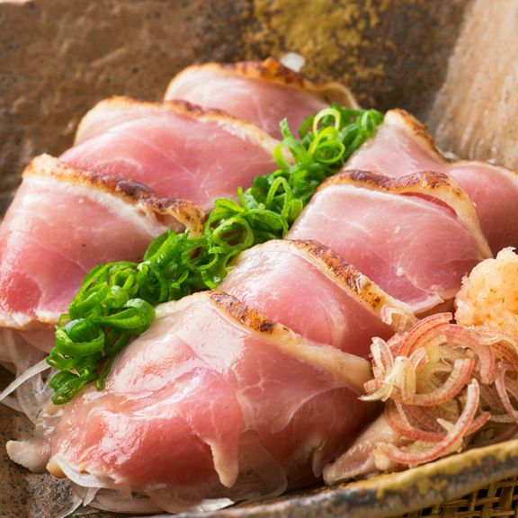 九州産　鶏ももの炙りタタキ