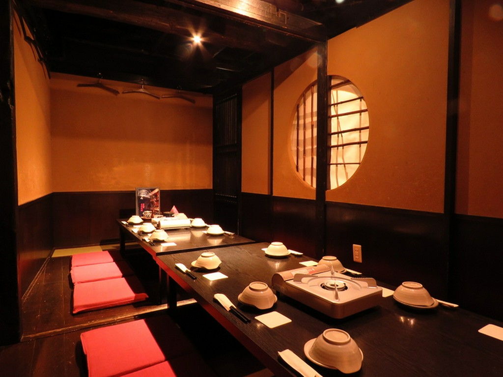 平日は20名から広間の貸切OK。掘りごたつでまったり宴会