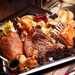 ブランド豚Tokyo Xとさつま純然鶏のロースト食べ比べや、人気サイドメニューも詰め込んだ豪華プランです。