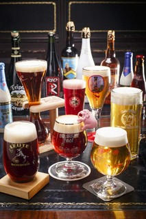 オシャレな空間で心行くまで、お食事をお楽しみください