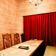 あらゆるシーンに対応したコースは充実のラインアップに。
女子会利用にも最適です。
是非ご利用下さい。