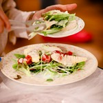 お食事と乾杯ドリンクのコース！専用石窯でしっとり焼き上げた四万十ポーク豚のローストは満足間違い無し！