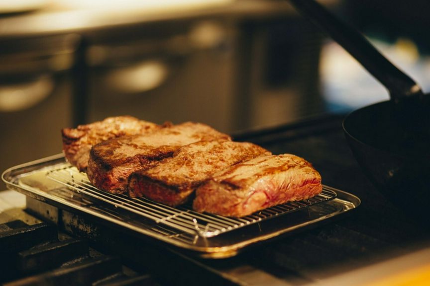 デートでのご利用に最適な料理とドリンクの数々