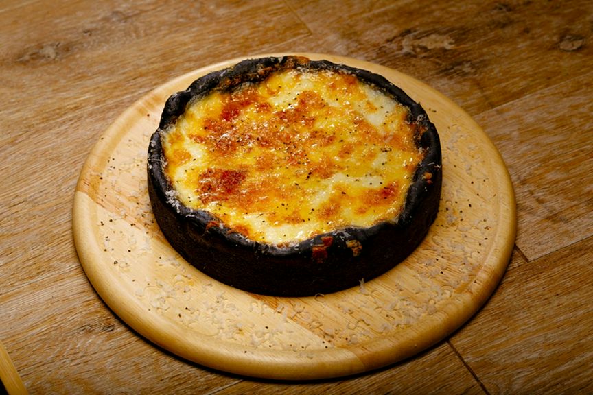 BLACK &WHITE CHEEZE