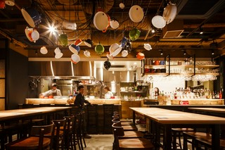 【総席数48席】