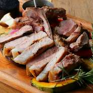 ※コースは当日19時までの予約、2名様以上で承ります。
※入荷状況により提供内容が一部変更になる場合もございます。