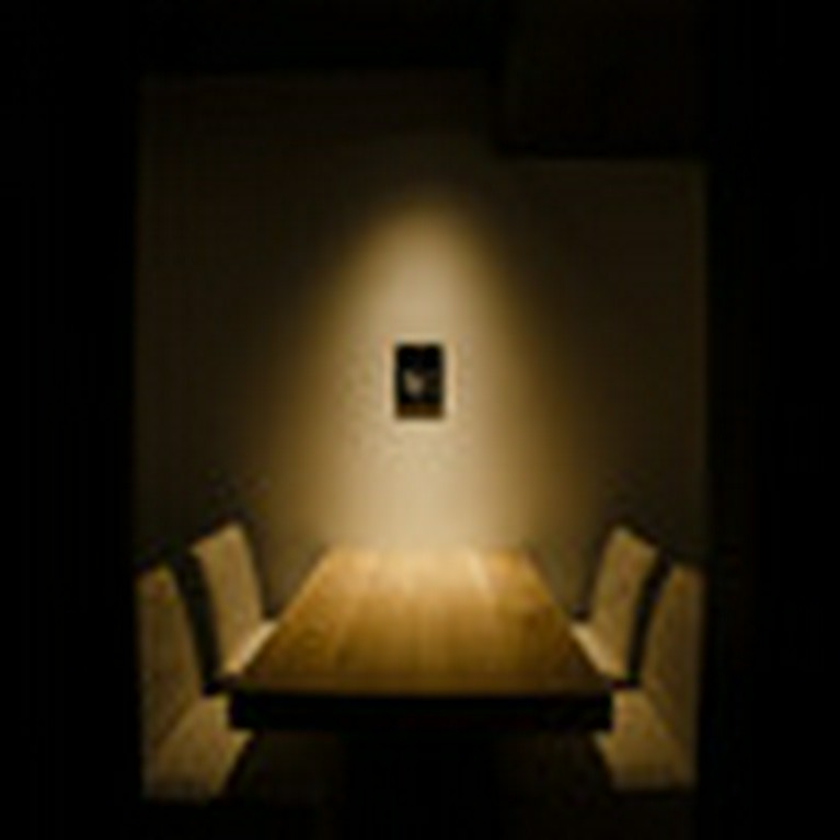 個室は6名×1・4名×3・2名×2で多くのシーンに対応