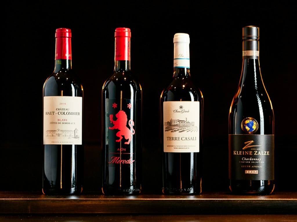 ブドウの特色がしっかり出たワインをバラエティー豊かに揃える