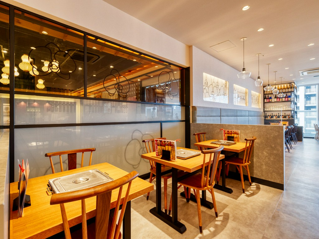 買い物がてらの気軽なランチやディナーに最適