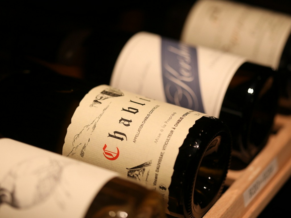 和の空間で愉しむ美味しいワイン