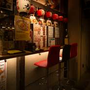 京都駅のすぐ目の前にあり、京都旅行の際に利用しやすい絶好のロケーション。フードコートでも食べられるので、京都の伝統料理である鱧料理をカジュアルに満喫できます。