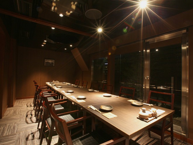 少人数で予約できる個室がある